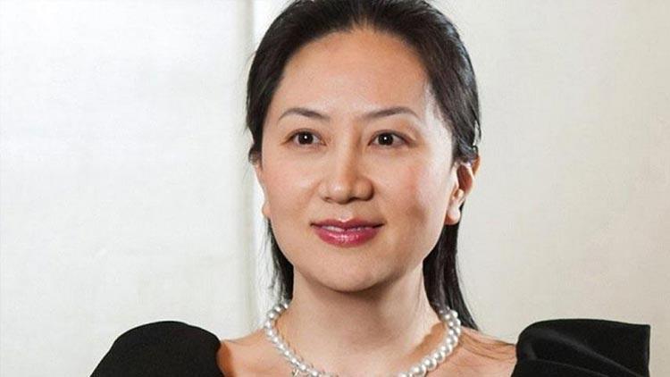 Serbest bırakılan Huawei yöneticisi Mıng Vancou, Çine geri döndü
