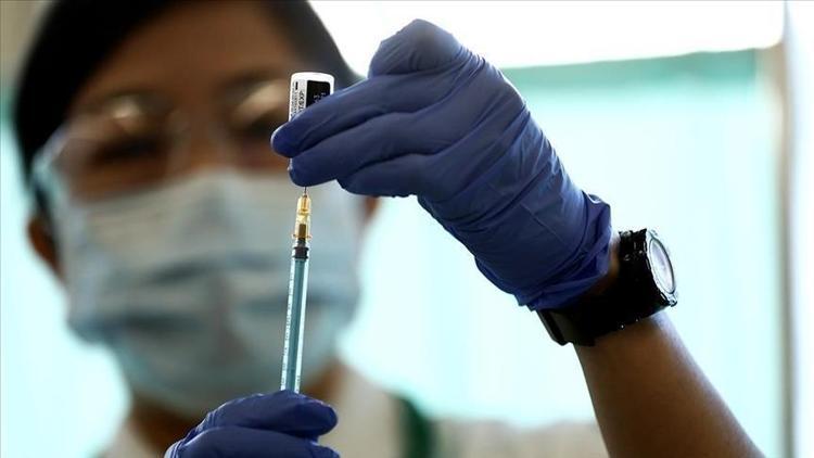 Japonyada 65 yaş üstü için koronavirüs aşısı kararı