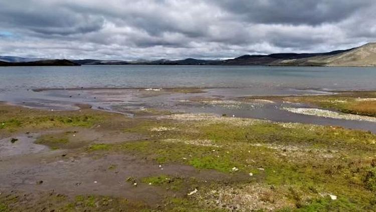 Korkutan görüntü Sular 10 metre kadar çekildi