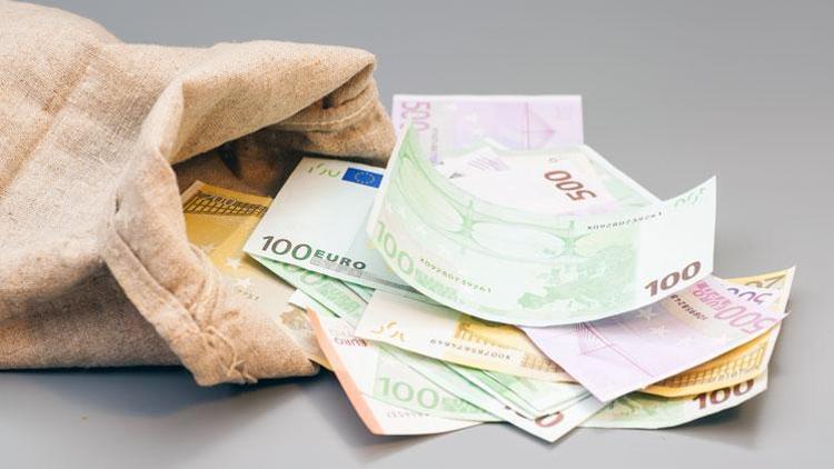 Almanya’nın kamu borcu 2 trilyon 256 milyar euroya çıktı
