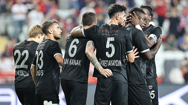 Antalyaspor 1-2 Adana Demirspor (Maçın özeti ve golleri)