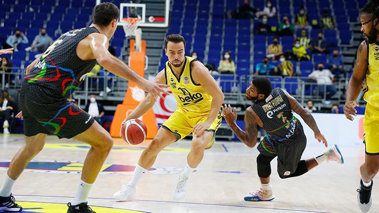 Fenerbahçe Beko: 71 - Aliağa Petkimspor: 63