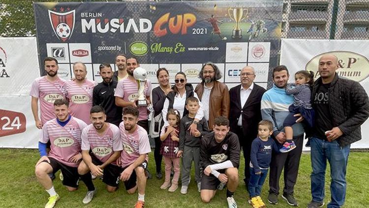 MÜSİAD Berlin futbol turnuvası düzenledi