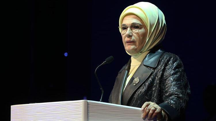 Emine Erdoğan: Can dostlarımıza destek olmak hepimizin ortak sorumluluğu
