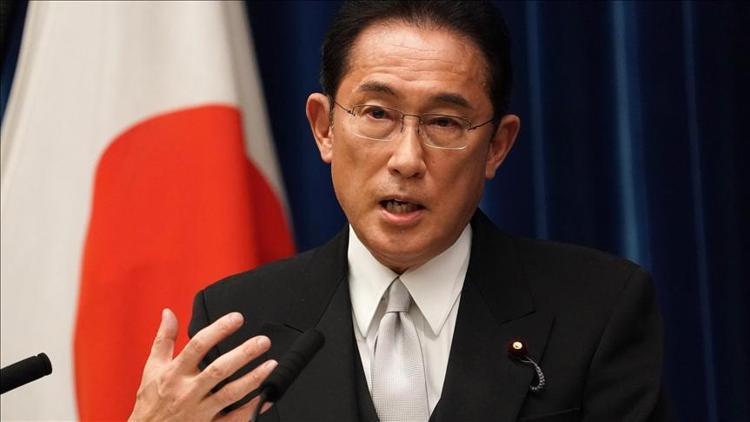 Japonyada çarpıcı anket Yeni Başbakan Kişidaya kamuoyu desteği yüzde 55,7 oldu