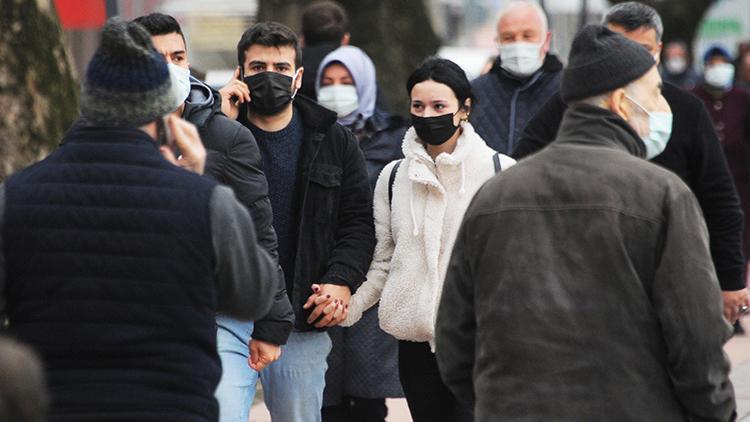 Kocaeli Üniversitesi Hastanesinde aşı olanların yoğun bakımda yatma oranı yüzde 1,8