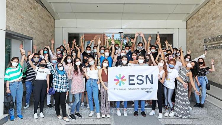 Yaşar Üniversitesi’nde yeni akademik yılda uluslararası öğrenci heyecanı