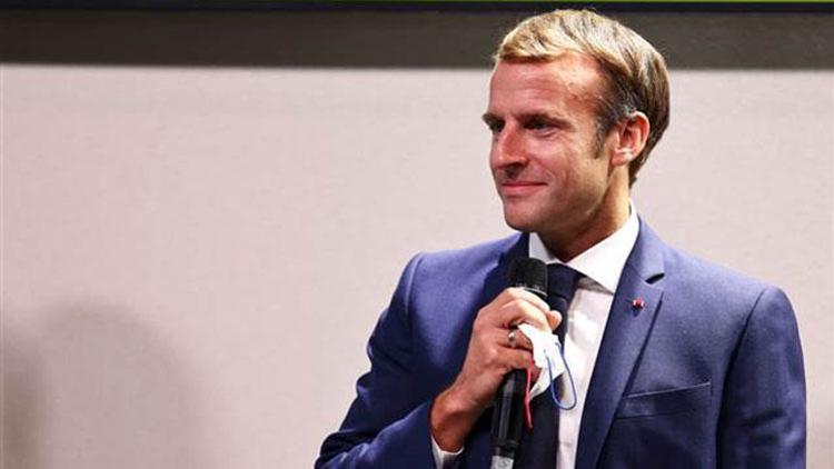 Macron duyurdu: Beninden kaçırılan tarihi eserler ay sonuna kadar iade edilecek