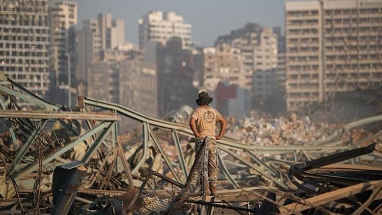 Beyrut Limanındaki patlamaya ilişkin soruşturmada çözümsüzlük sürüyor