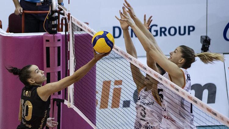 Dev maçta VakıfBank, Eczacıbaşı Dynaviti devirdi