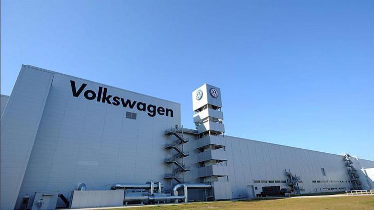 Volkswagende olaylı yönetim kurulu toplantısı 30 bin kişi işsiz mi kalacak