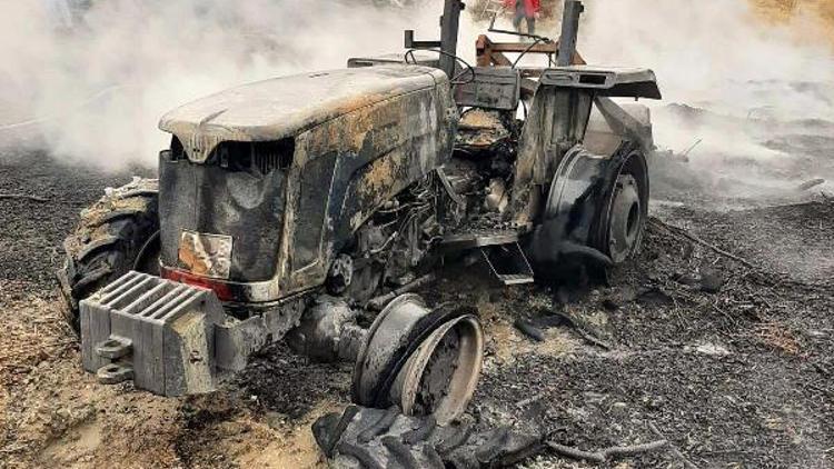 Evinin önündeki çalıları yakmak isterken traktöründen oldu