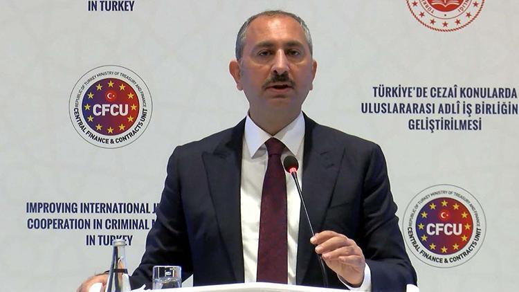 Bakan Gül: Teröre karşı iş birliğinde bir çok ülke sınıfta kaldı