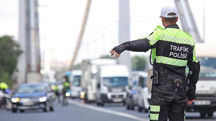 Emniyet Genel Müdürlüğü açıkladı: 2 günde binlerce kişiye trafik cezası