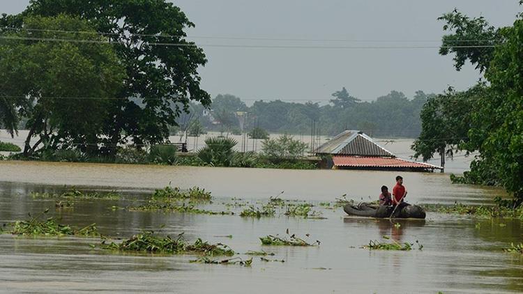Hindistanda sel felaketinde bilanço ağırlaşıyor: Ölü sayısı 24e yükseldi