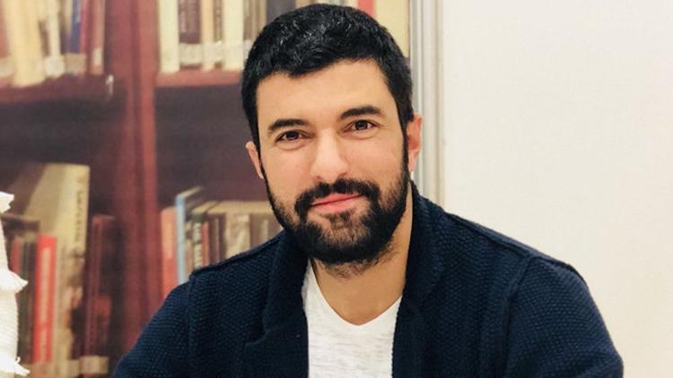 Engin Akyüreke sevenlerinden anlamlı hediye