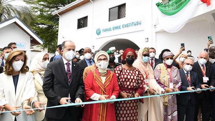 Emine Erdoğan, Nijerya’da Yunus Emre Enstitüsü açılış törenine katıldı