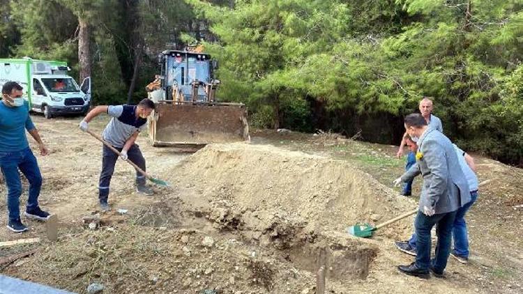 Godwinin cenazesine Belediye sahip çıktı