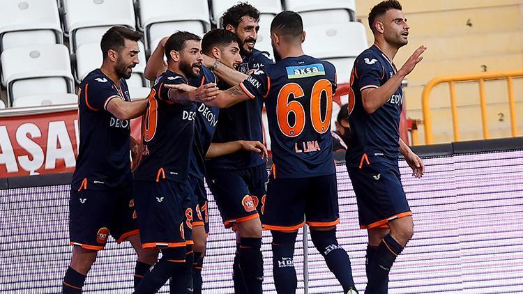 Antalyaspor 1 - 2 Medipol Başakşehir (Maç özeti)