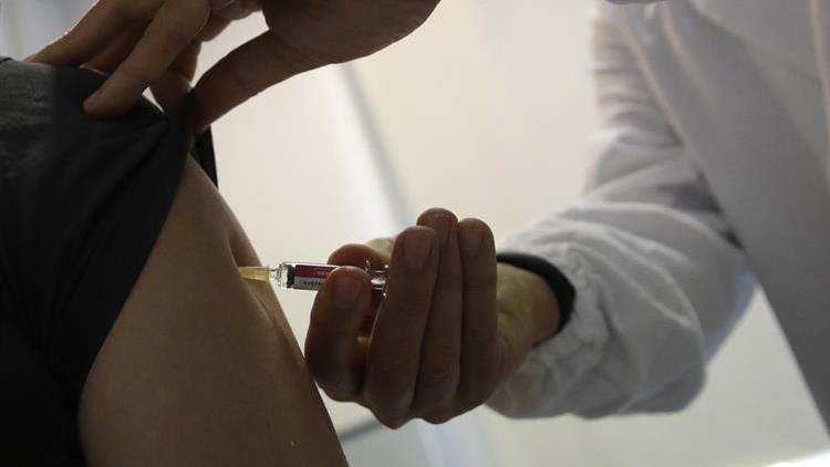 Avusturya’da iş yerlerinde Kovid-19 aşısı şartı