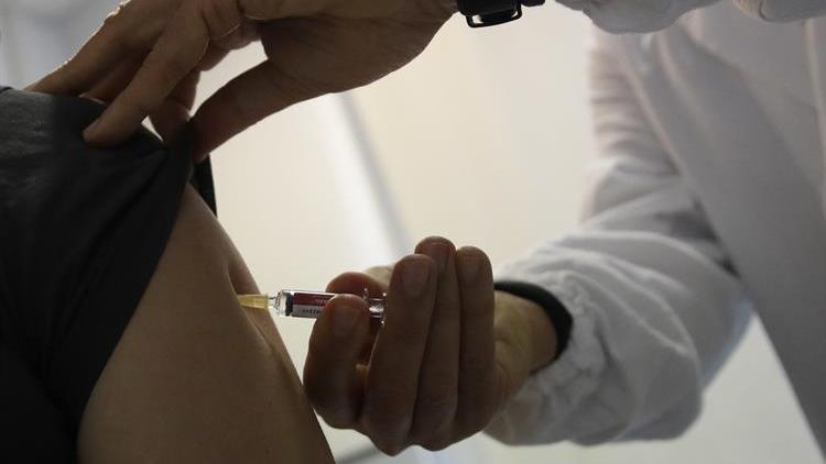 Macaristanda çalışanlara Kovid-19 aşısı zorunluluğu gelebilir