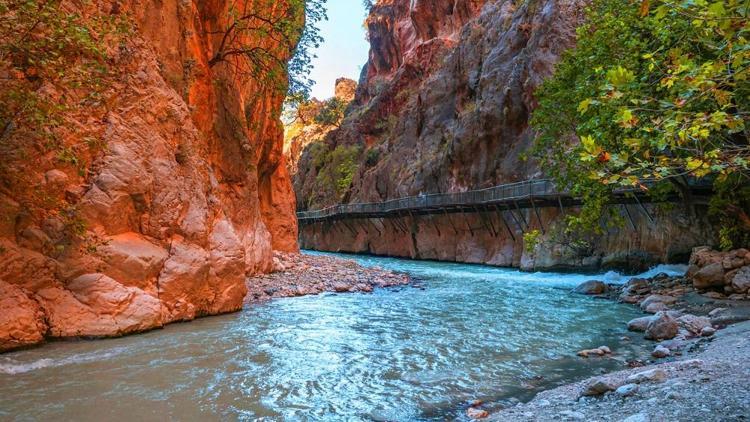 Türkiye’nin doğa harikası kanyonları… 7 şehirden sonbaharın yakıştığı en güzel 10 kanyon