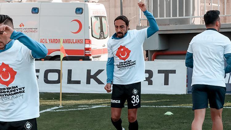 Altayda İbrahim Öztürk kariyerinin 500. maçına çıktı