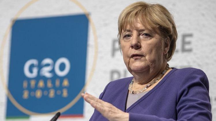 Almanya alarmda Merkel korona zirvesi istedi