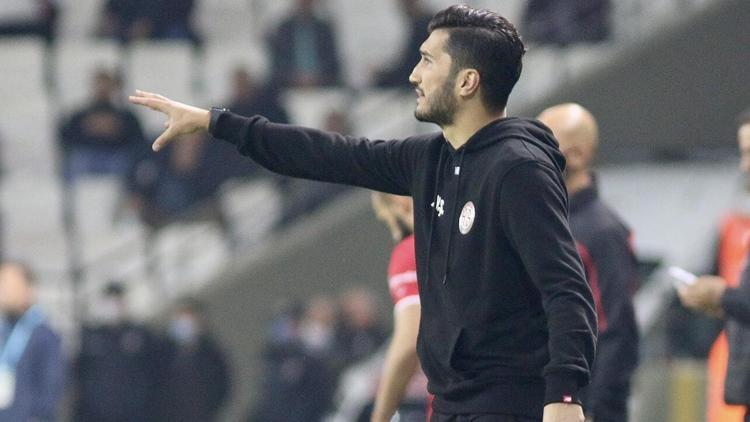 Antalyaspor deplasmanda ilk kez kazandı Nuri Şahinden ilk galibiyet...