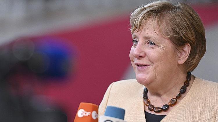 Merkel Paris İklim Anlaşmasının 21. yüzyılın ortasına kadar uygulanmasını istedi