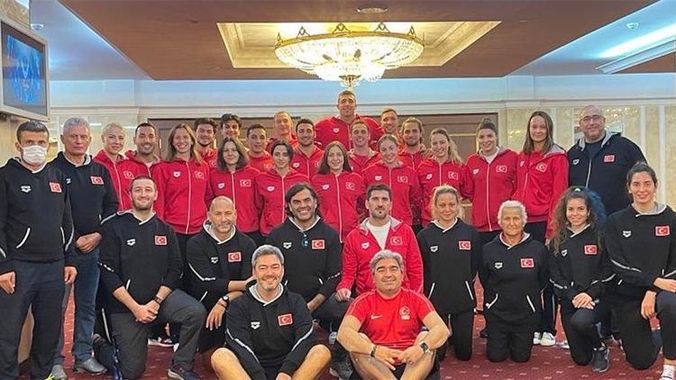 Yüzme Milli Takımı Avrupa Kısa Kulvar Yüzme Şampiyonası’nda madalya arıyor