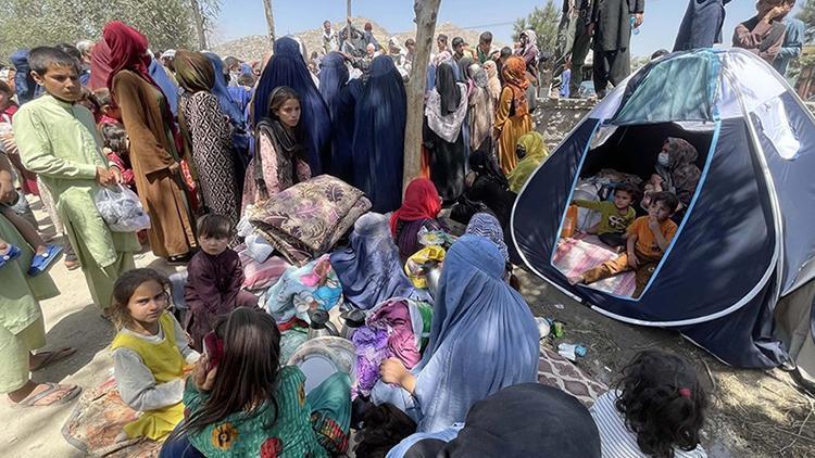 BM Afganistana hava yoluyla insani yardım göndermeye başladı
