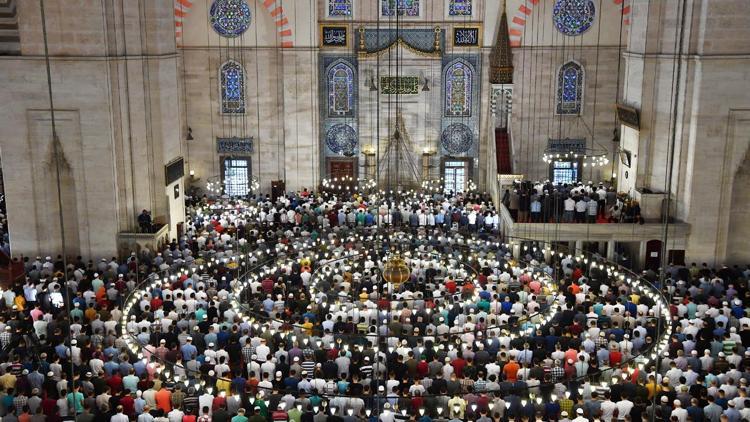 Üç aylar ne zaman başlıyor 2022 Recep Şaban Ramazan ayı tarihi