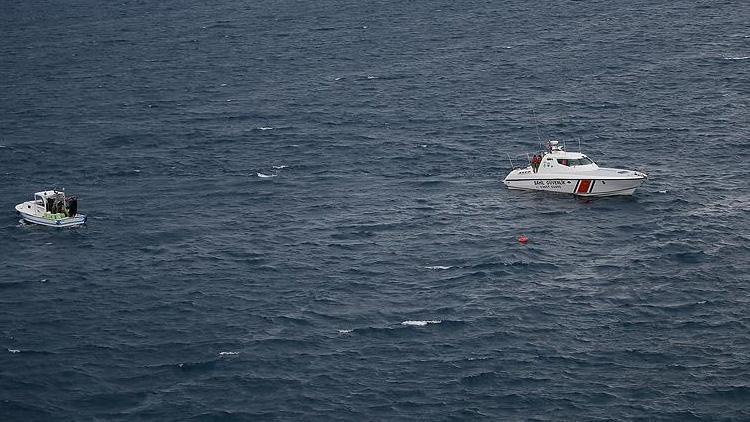Bodrum açıklarında göçmen teknesi battı 7 kişi kurtarıldı, 3 kişi aranıyor