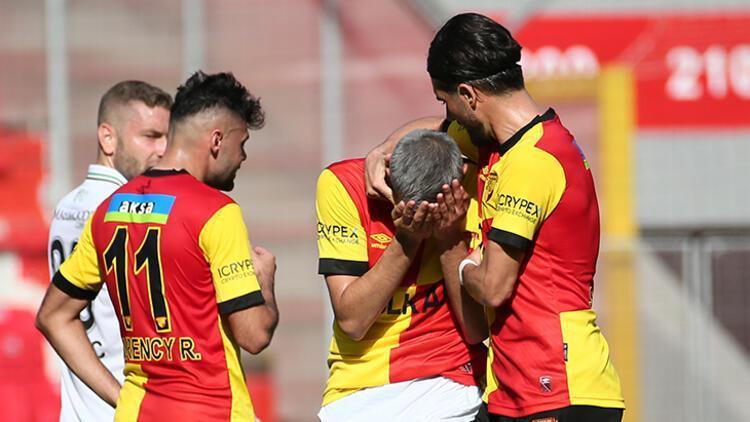 Göztepe-Konyaspor maçında Yalçın Kayan gözyaşlarını tutamadı