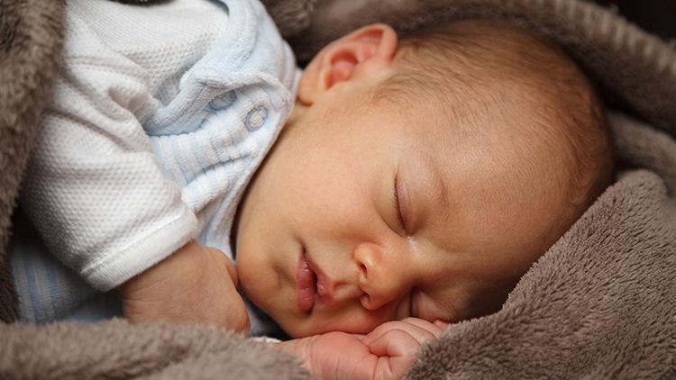 ABDde akılalmaz tüp bebek skandalı: Başkasının çocuğunu doğurdu