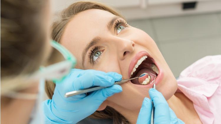 Kaplama diş nasıl yapılır? İşte diş kaplama çeşitleri