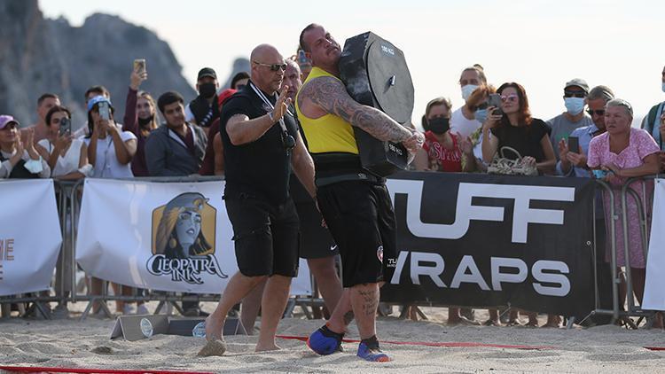 Antalyada düzenlenen MLO Strongman Champions Leaguede zafer Kelvin De Ruiterin