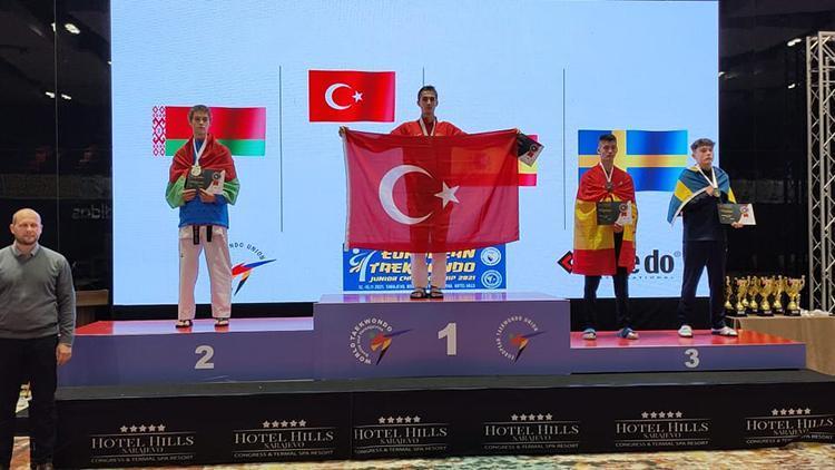 Avrupa Gençler Tekvando Şampiyonasında 1 altın, 1 gümüş madalya