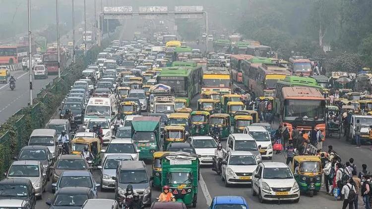 Hindistanda hava kirliliği alarmı