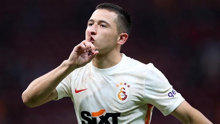 Son Dakika: Galatasarayda derbi öncesi Olimpiu Moruţan endişesi