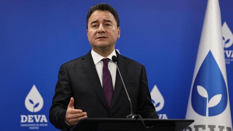 DEVA Partisi Muş İl Başkanı Çelik ile 45 kişi partiden istifa etti
