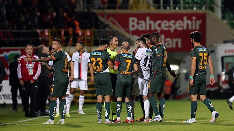 Alanyasporlu Efecan Karaca, Beşiktaş maçı sonrası açıkladı: Doğru kararmış