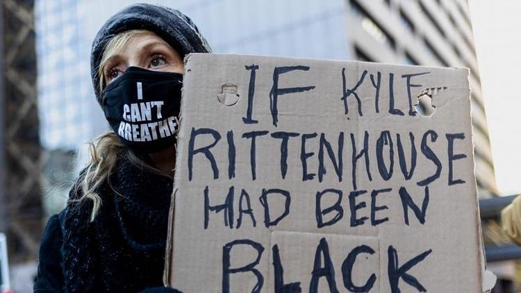 Rittenhouseun beraat etmesi ABDyi karıştırdı, birçok kentte protestolar düzenlendi