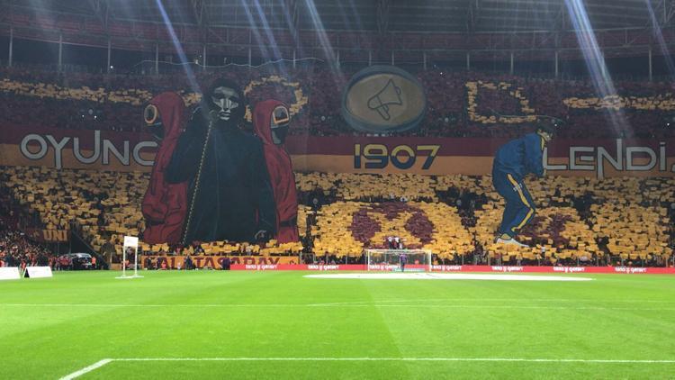 Fenerbahçeden derbi sonrası Galatasaraya Squid Game göndermesi