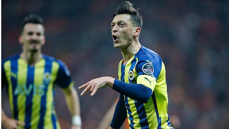Fenerbahçede Mesut Özilden Galatasaray galibiyeti yorumu: İyi oynayan kazandı