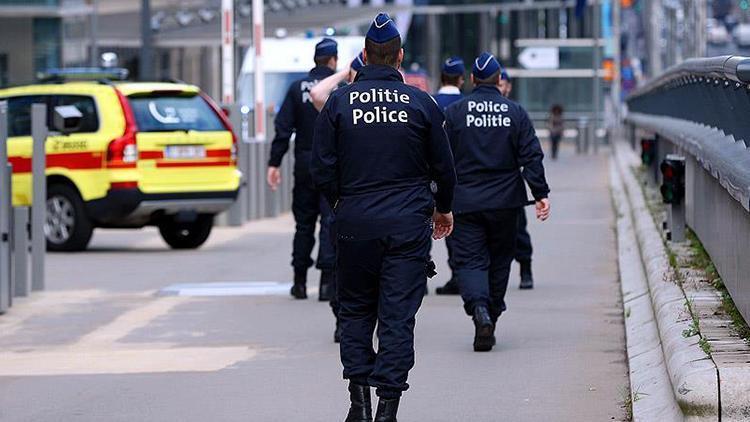 Belçika polisi, zam talebiyle yaptığı eylemi 1 haftadır sürdürüyor