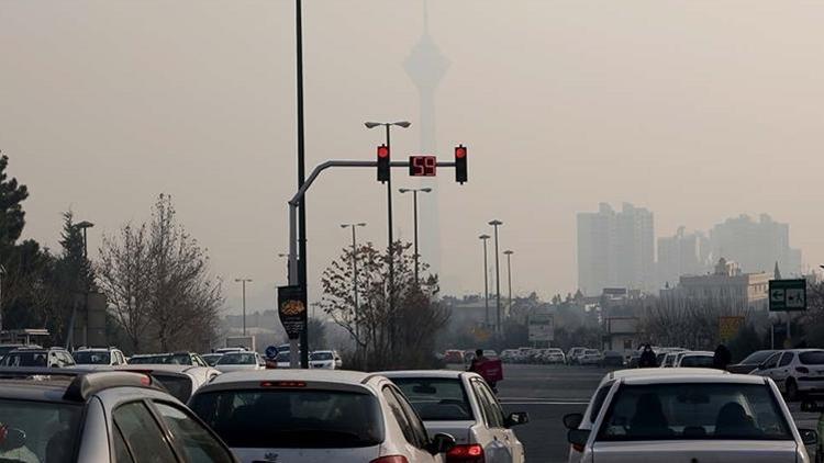 Tahranda hava kirliliği 1 yılda 3 bin 751 can aldı