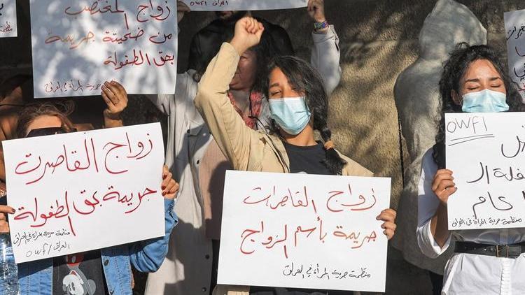 Irakta güvenlik güçleri üniversite öğrencilerinin gösterisine müdahale etti