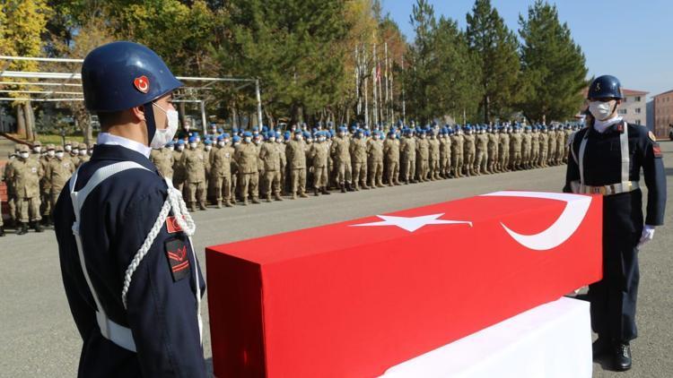 Kalp krizi sonucu şehit olan uzman çavuş için Tuncelide tören